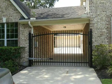 Driveway Gate Installation in Santa Monica, CA