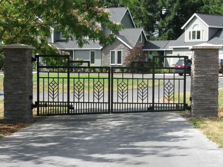 Driveway Gate Installation in Santa Monica, CA