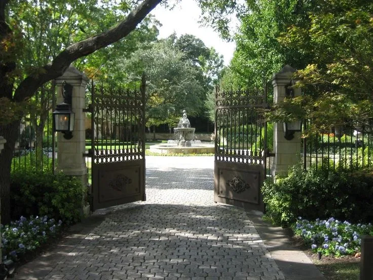 Gate Repair Services in Hollywood, CA