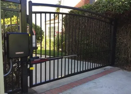 Gate Repair in Tarzana, CA