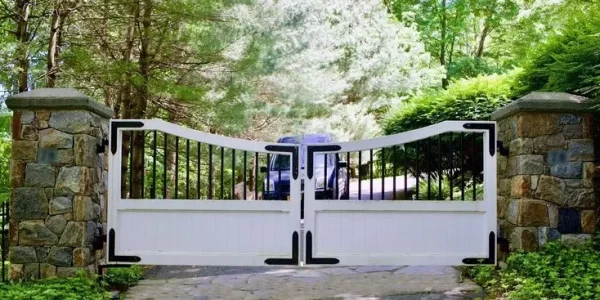 Custom Gate Installation in Beverly Hills, CA