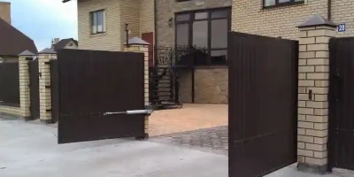 Gate Repair Services in Hollywood, CA