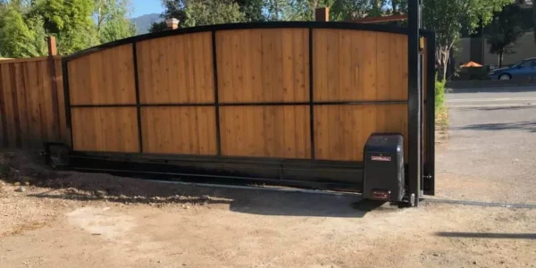 Gate Repair in Tarzana, CA